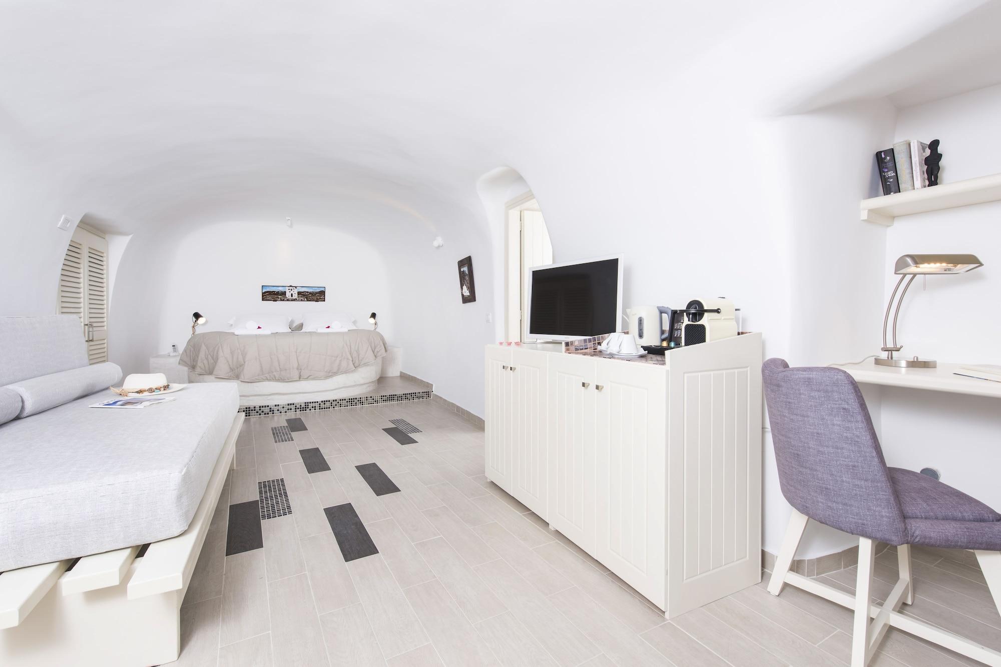 Ambition Suites (Adults Only) Oia  Exterior photo